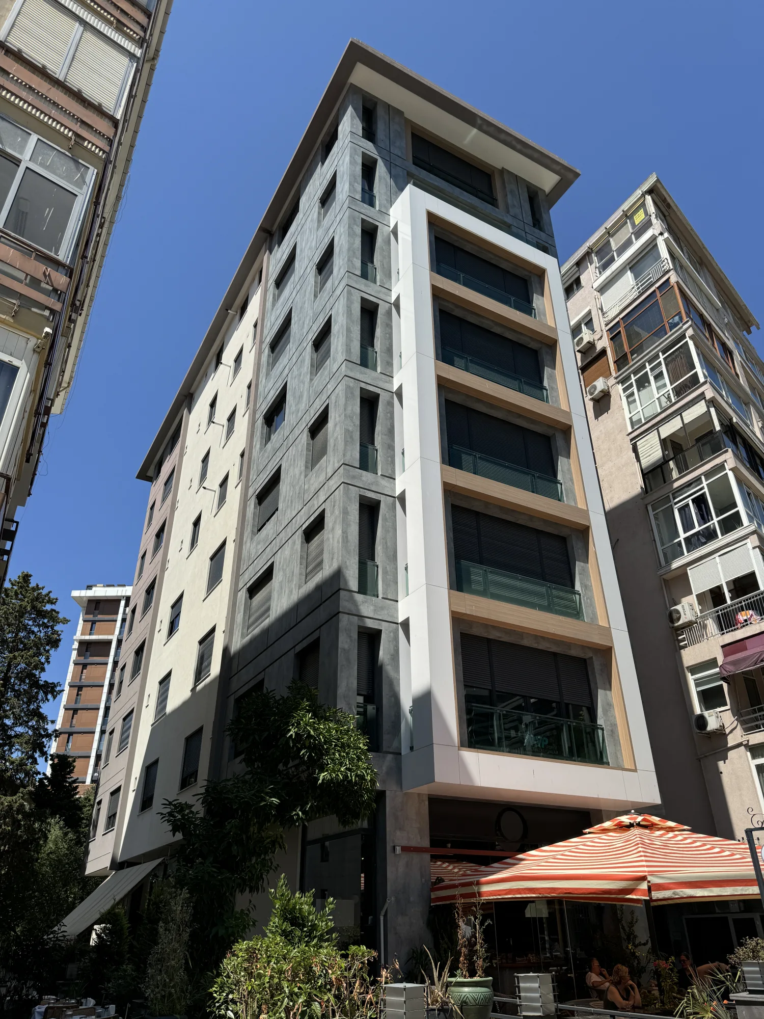 Tek Apartmanı · 2. görsel